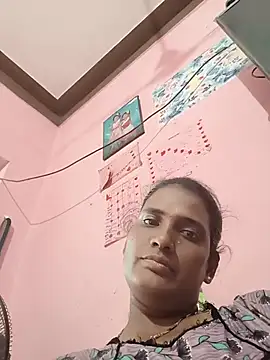 Snapshot of tamilchoclatebaby chatting on 07/17/26, 04:30 tamilchoclatebaby online show from 07/17/26, 04:30