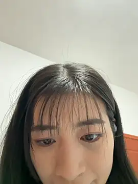 yiyiya520 online show from 07/12/26, 08:16