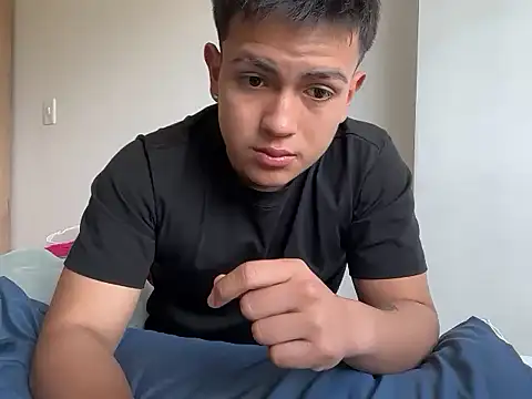 Santiagomg  online show from 07/10/26, 06:32
