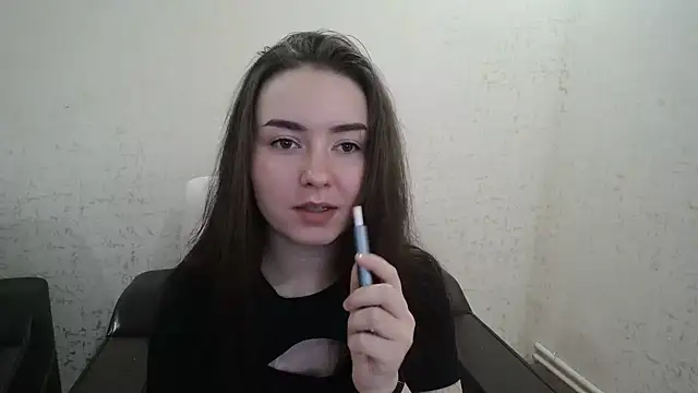 Snapshot of LoriBlack chatting on 07/17/26, 03:18 LoriBlack online show from 07/17/26, 03:18
