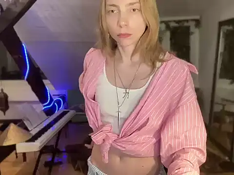 Anna darko online show from 07/12/26, 09:17