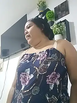 Snapshot of lobita23_ chatting on 07/19/26, 12:42 lobita23 online show from 07/19/26, 12:42