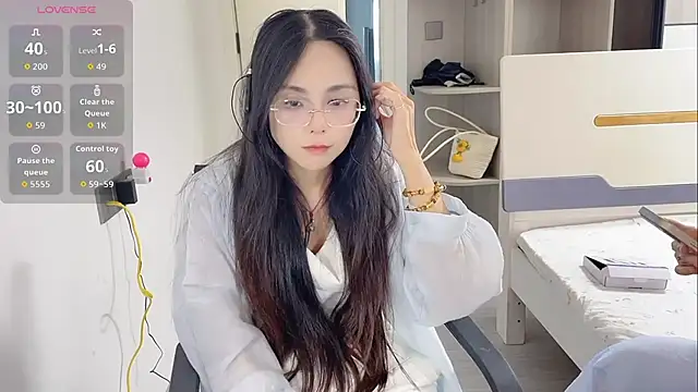 Snapshot of yishan-22 chatting on 07/14/26, 07:46 yishan-22 online show from 07/14/26, 07:46