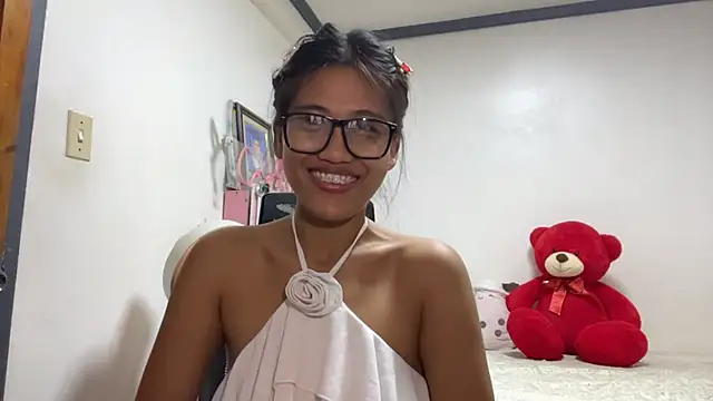 LulaVanorder online show from 07/15/26, 11:26