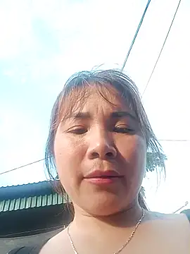Snapshot of -Nibi- chatting on 07/14/26, 10:21 -Nibi- online show from 07/14/26, 10:21