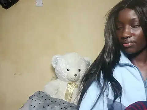 Snapshot of themelaninchocolates chatting on 07/28/26, 08:45 themelaninchocolates online show from 07/28/26, 08:45