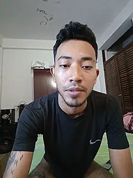 Snapshot of Mitchfranco chatting on 07/17/26, 06:53 Mitchfranco online show from 07/17/26, 06:53