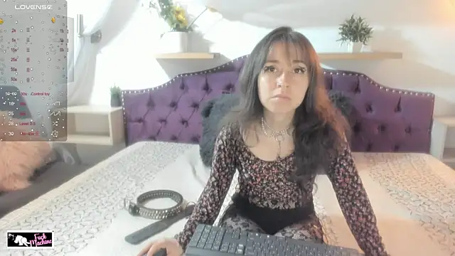Snapshot of Lilith_maddie chatting on 07/21/26, 02:52 Lilith maddie online show from 07/21/26, 02:52