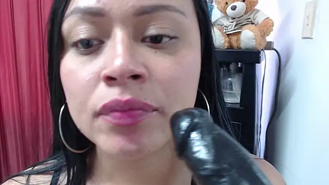Snapshot of gabriela_grace chatting on 02/05/25, 11:50 gabriela grace online show from 02/05/25, 11:50