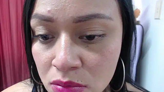 Snapshot of gabriela_grace chatting on 02/19/25, 09:14 gabriela grace online show from 02/19/25, 09:14