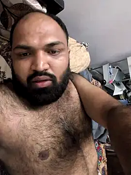 Snapshot of Marathihairy chatting on 07/19/26, 01:31 Marathihairy online show from 07/19/26, 01:31