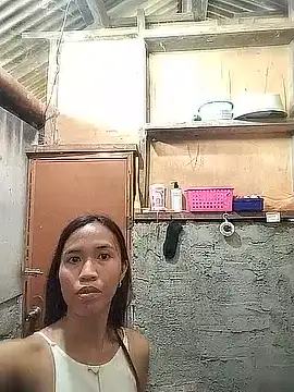 Snapshot of ShyOne1724 chatting on 07/21/26, 03:42 ShyOne1724 online show from 07/21/26, 03:42