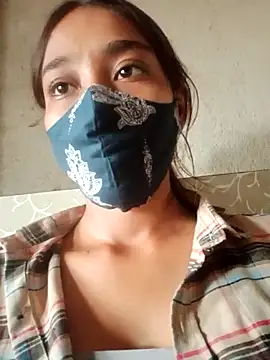Snapshot of miss_parul_76 chatting on 08/04/26, 10:18 miss parul 76 online show from 08/04/26, 10:18