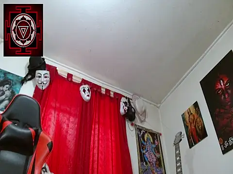 Amanda Valeska online show from 09/19/25, 04:40