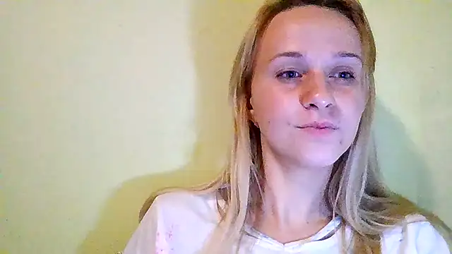 SunSakura online show from 08/03/26, 08:45