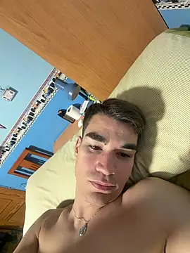 Snapshot of manuelgonzalez2204 chatting on 08/07/26, 08:55 manuelgonzalez2204 online show from 08/07/26, 08:55