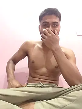 Snapshot of Tanveer_2580 chatting on 07/23/26, 05:11 Tanveer 2580 online show from 07/23/26, 05:11