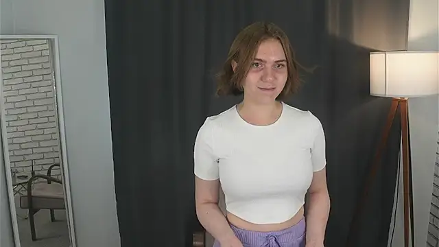 MikkiMazzillo online show from 07/25/26, 03:15