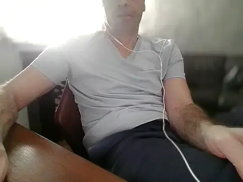 Snapshot of trebor600 chatting on 02/24/26, 07:17 trebor600 online show from 02/24/26, 07:17