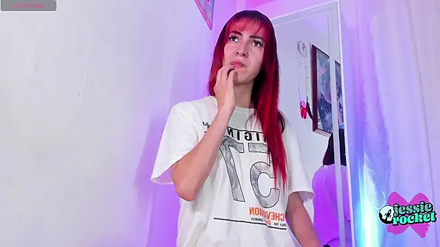 jessierocketx online show from 11/27/25, 12:46