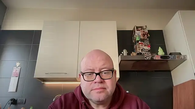 theitalianbear online show from 02/17/26, 08:22