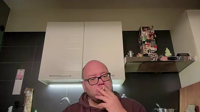 theitalianbear online show from 02/23/26, 06:16