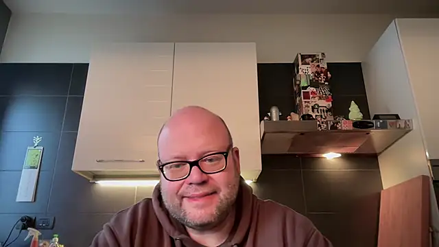 theitalianbear online show from 03/29/26, 05:18