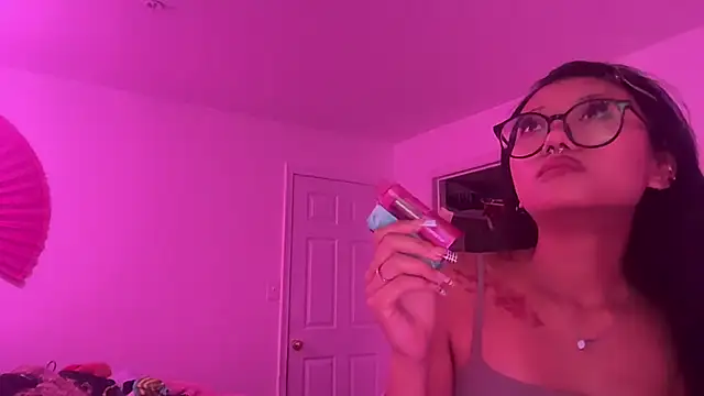 xxxbunnxyxxx online show from 08/04/26, 02:26