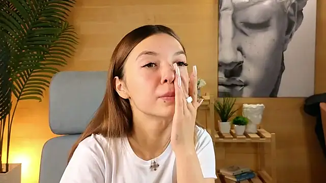 HarmonyOberle online show from 07/29/26, 08:45