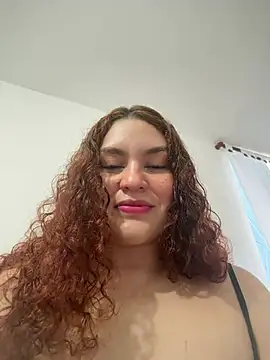 luania1 online show from 08/05/26, 04:32