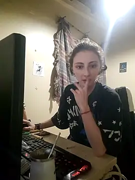 astrid20261 online show from 07/31/26, 04:12