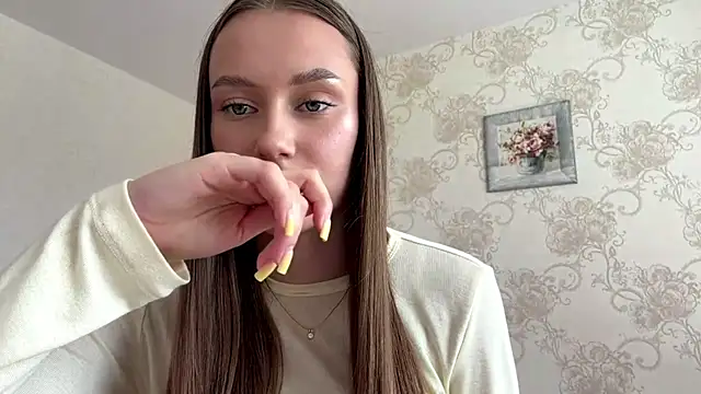 JoannaPass online show from 07/31/26, 10:25