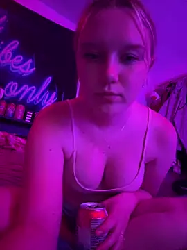 itssmequinn online show from 08/02/26, 03:05