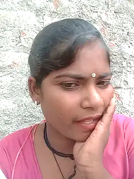 Snapshot of Aaradhya_sharmaa chatting on 08/06/26, 05:09 Aaradhya sharmaa online show from 08/06/26, 05:09