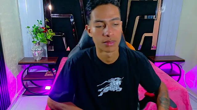 Lil Brownn online show from 08/04/26, 12:41