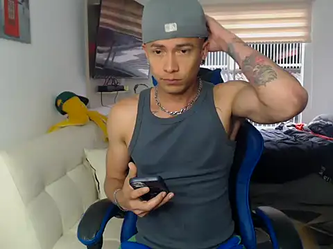 dilan18xxx online show from 08/02/26, 09:35