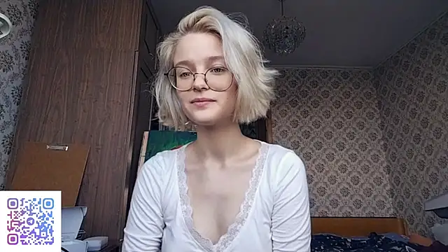 Smartemilia online show from 08/04/26, 04:37