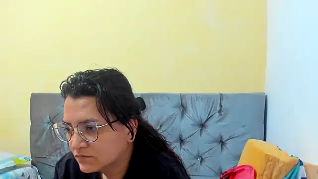 MARILYN GARCIA online show from 01/31/25, 06:36