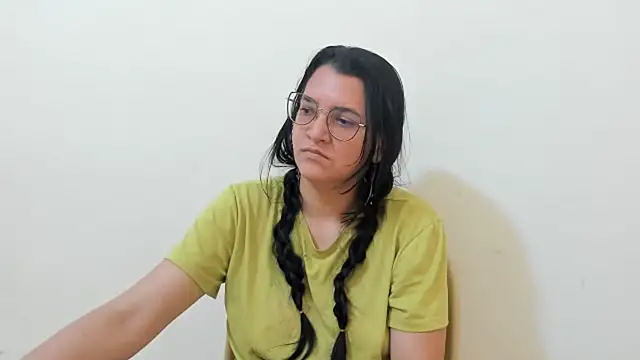 MARILYN GARCIA online show from 01/05/26, 05:27