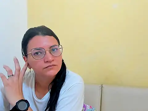 MARILYN GARCIA online show from 04/05/26, 03:31