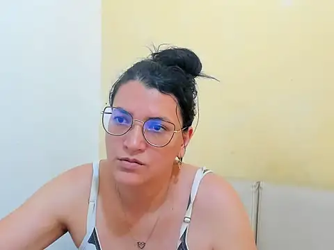 MARILYN GARCIA online show from 04/08/26, 04:18