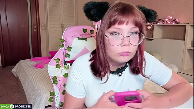 amelia grant 11 online show from 08/07/26, 08:49