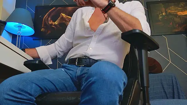 ChrisKox online show from 10/07/25, 04:09