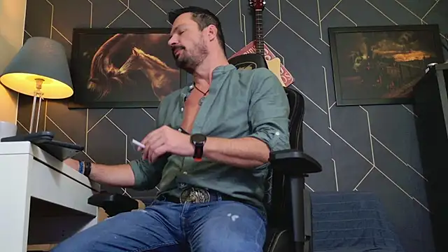 ChrisKox online show from 10/30/25, 05:20