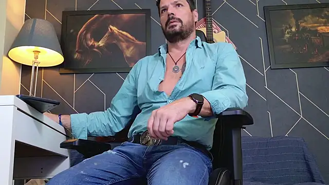 ChrisKox online show from 11/09/25, 07:45