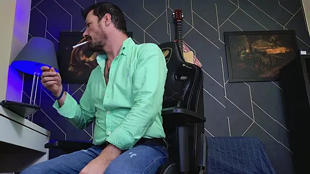 ChrisKox online show from 11/28/25, 05:21