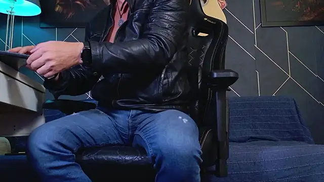 ChrisKox online show from 03/03/26, 04:51