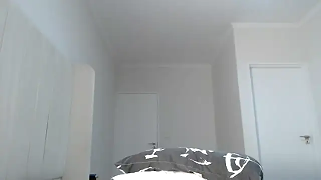 xBUSTY CANDYx online show from 06/27/26, 05:01