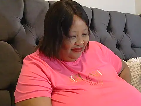 Snapshot of nancy111 chatting on 11/18/25, 02:50 nancy111 online show from 11/18/25, 02:50