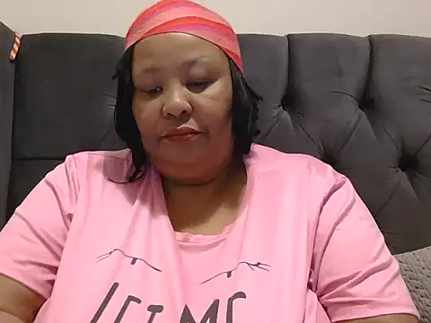 Snapshot of nancy111 chatting on 01/16/26, 01:53 nancy111 online show from 01/16/26, 01:53